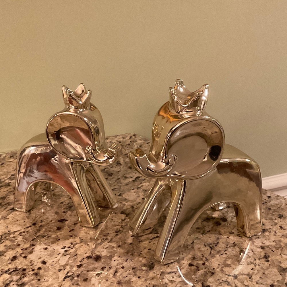 Gold Elephant Figurines